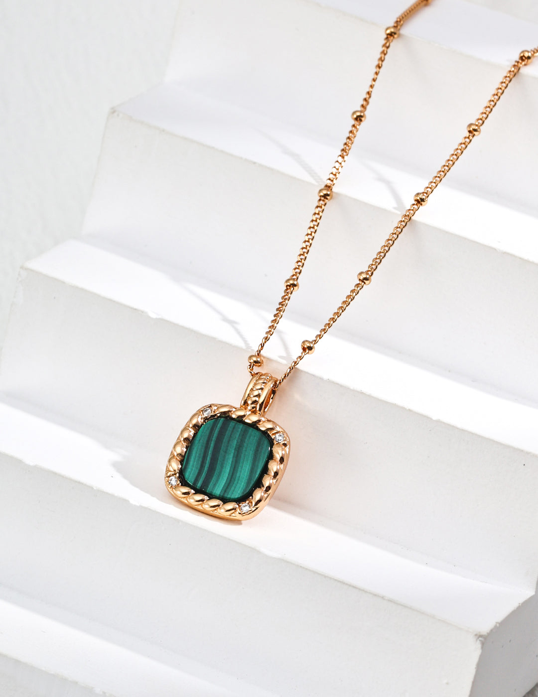 Emerald Horizon Set - Necklace