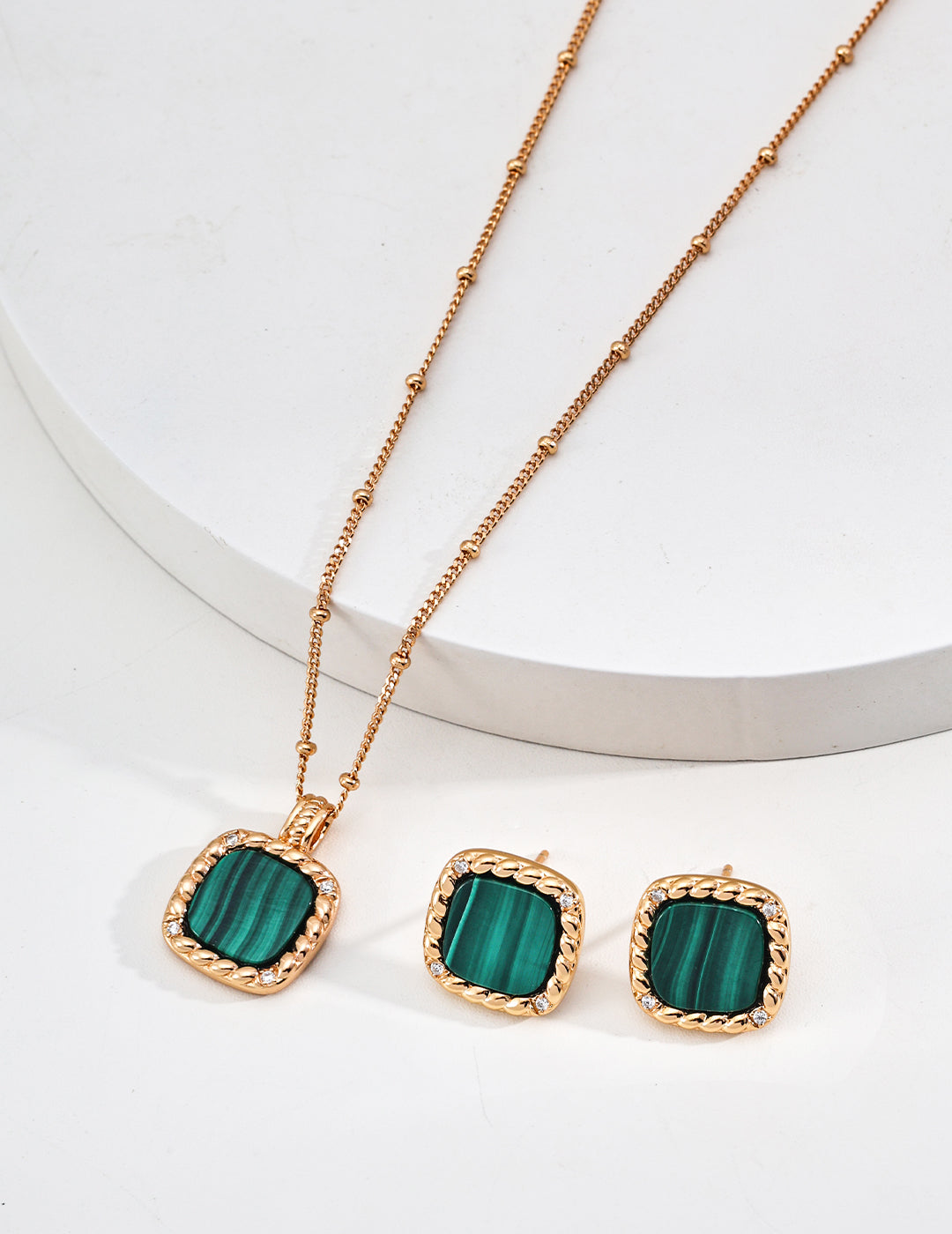 Emerald Horizon Set - Necklace