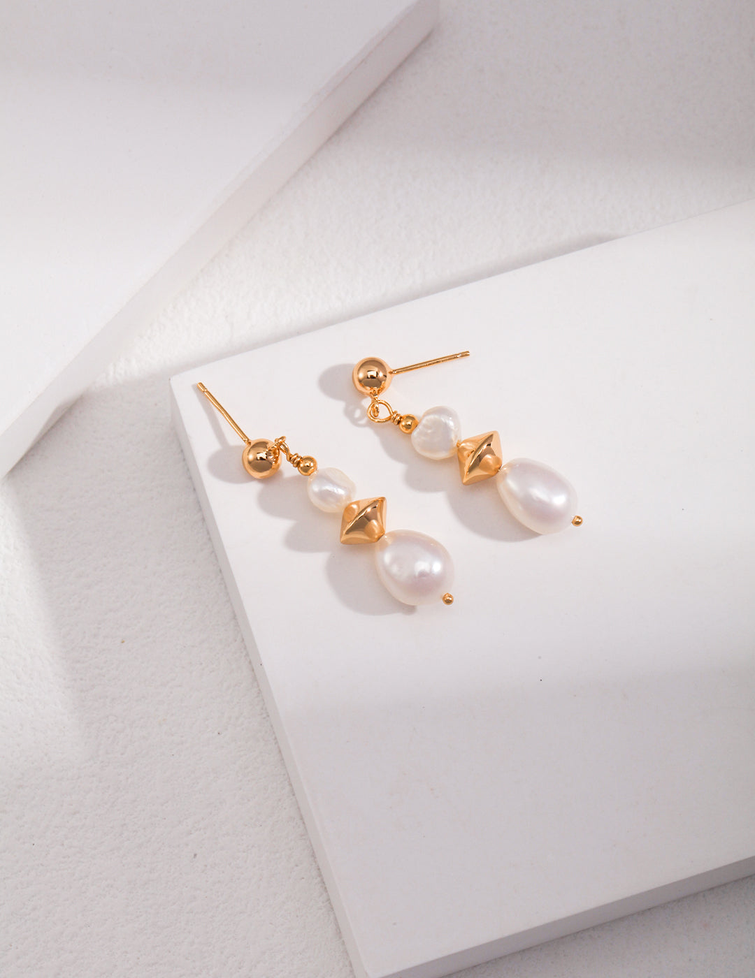 S925 Natural Potato-Shaped Baroque Pearl Earrings