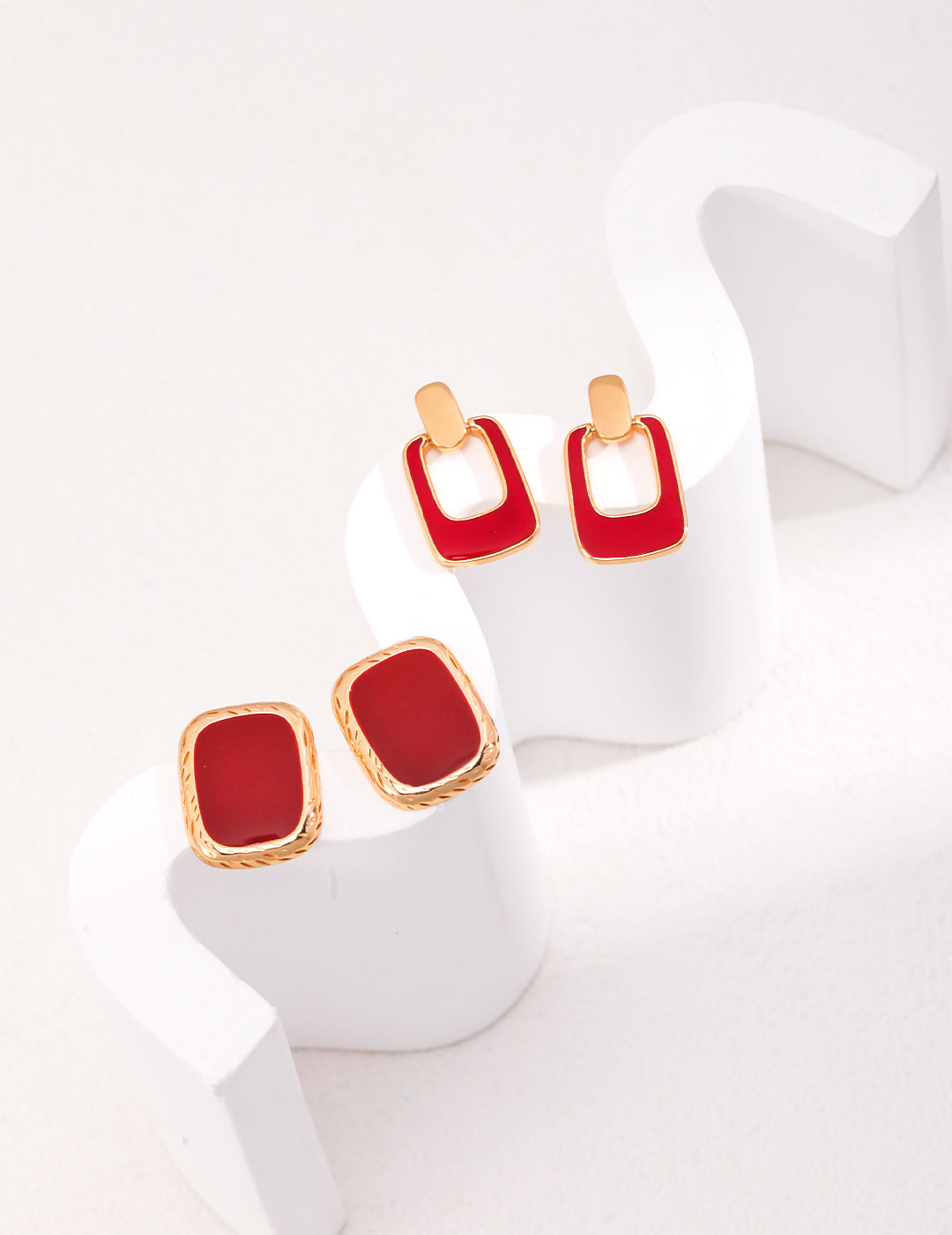 S925 Red Dripping Glaze Button Earrings