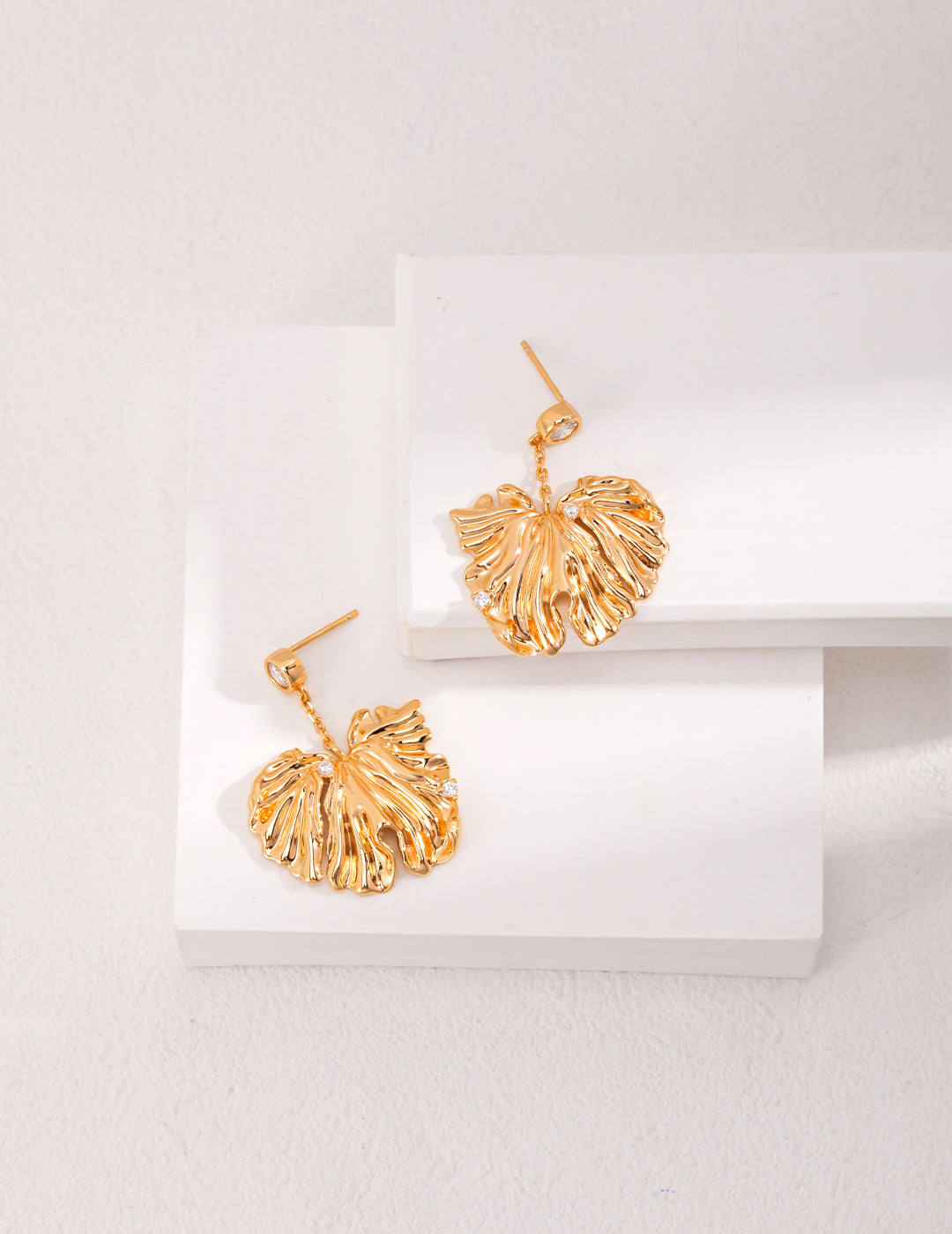 S925 Fan-Shaped Zirconia Temperament Earrings