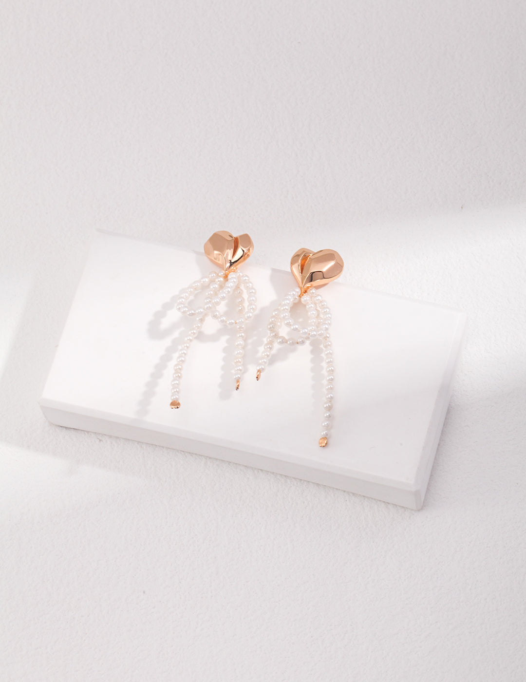 S925 Heart Pearl Drop Earrings