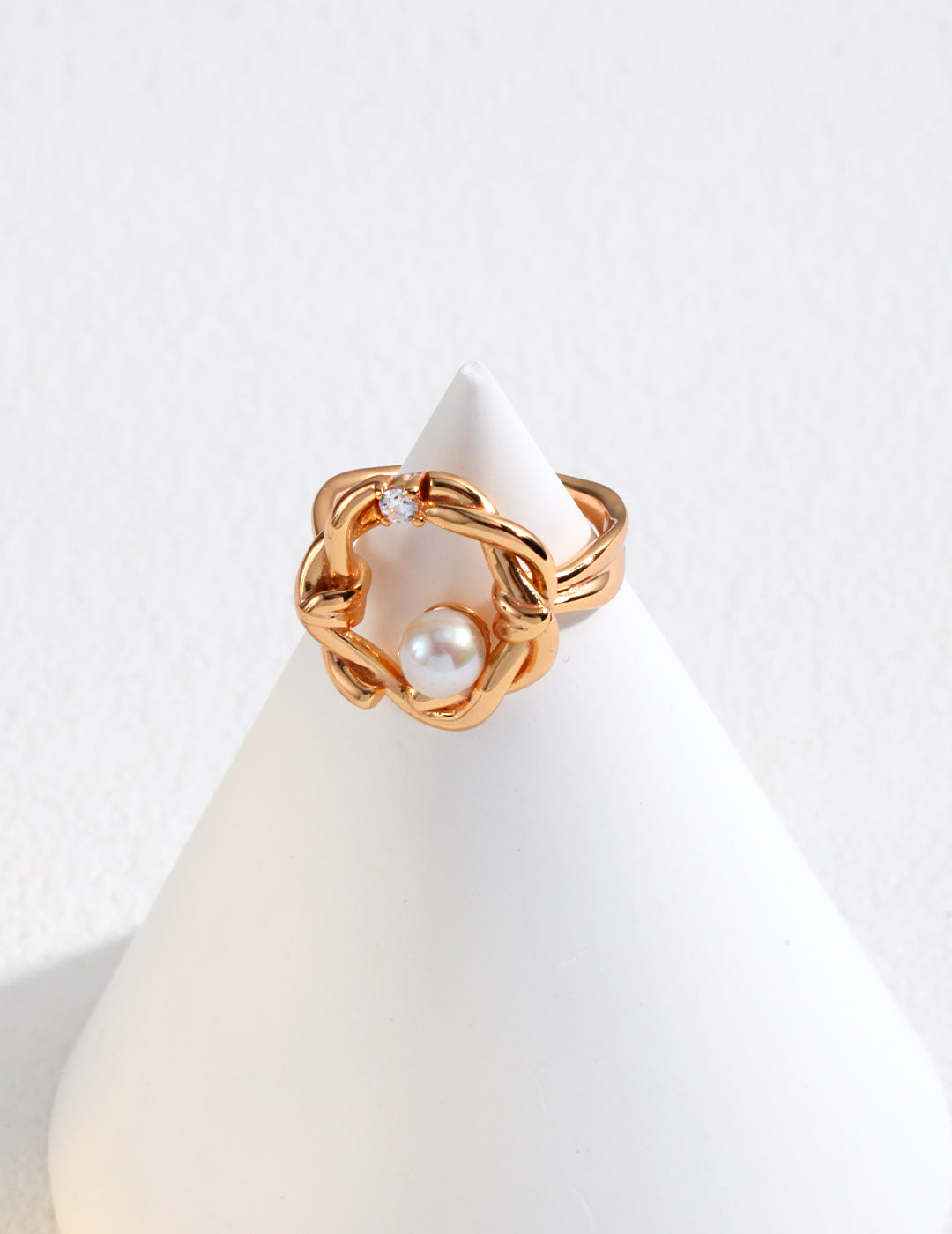 S925 Open-ended Natual Pearl Flower Ring