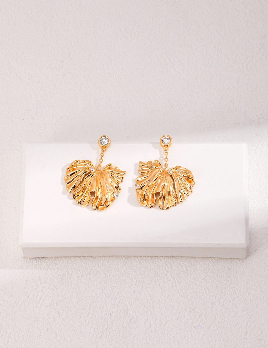 S925 Fan-Shaped Zirconia Temperament Earrings